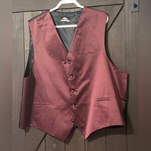 4XL new, maroon suit vest.
